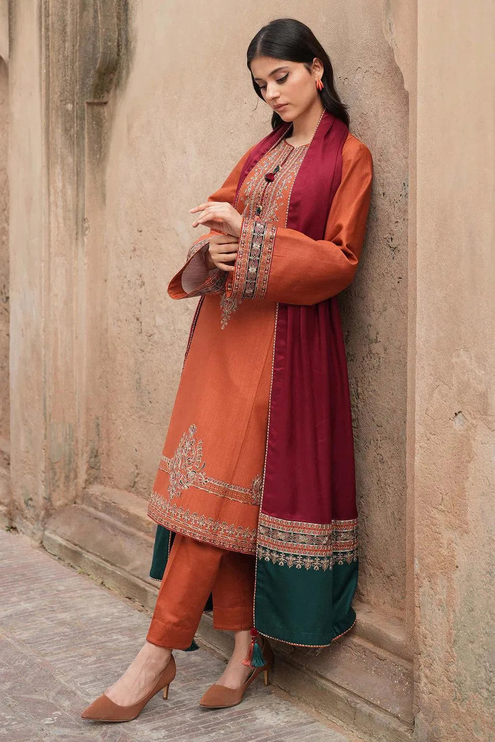 MIX TRENDING DESIGNS 3 Pcs Unstitched Embroidered Suit
