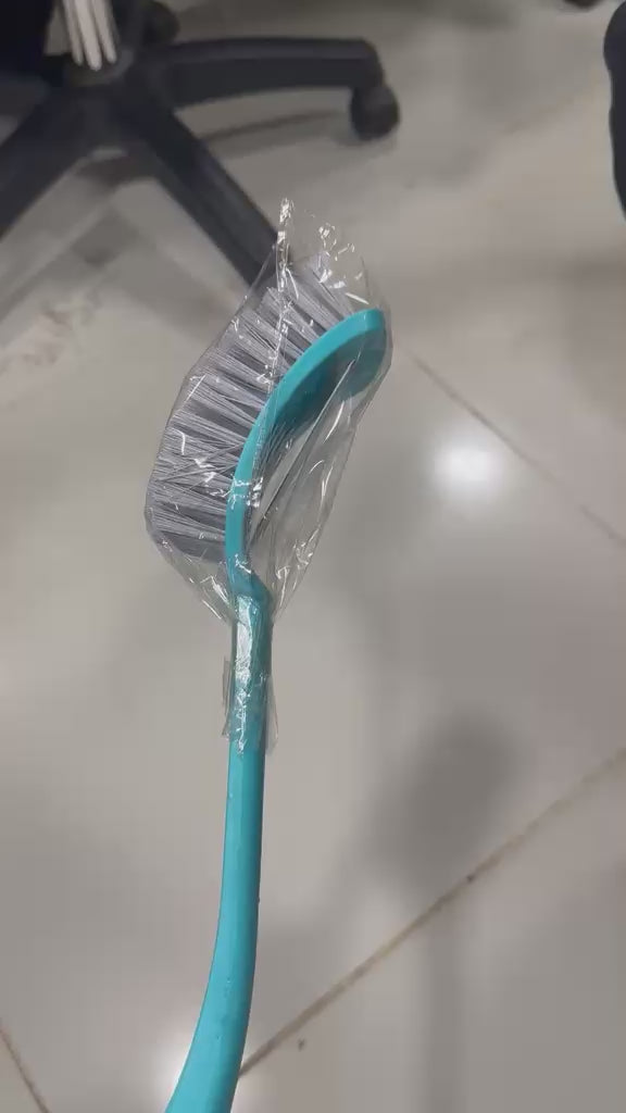 Royal Curved Toilet Brush with Ergonomic Handle – Medium (13INC/34CM)