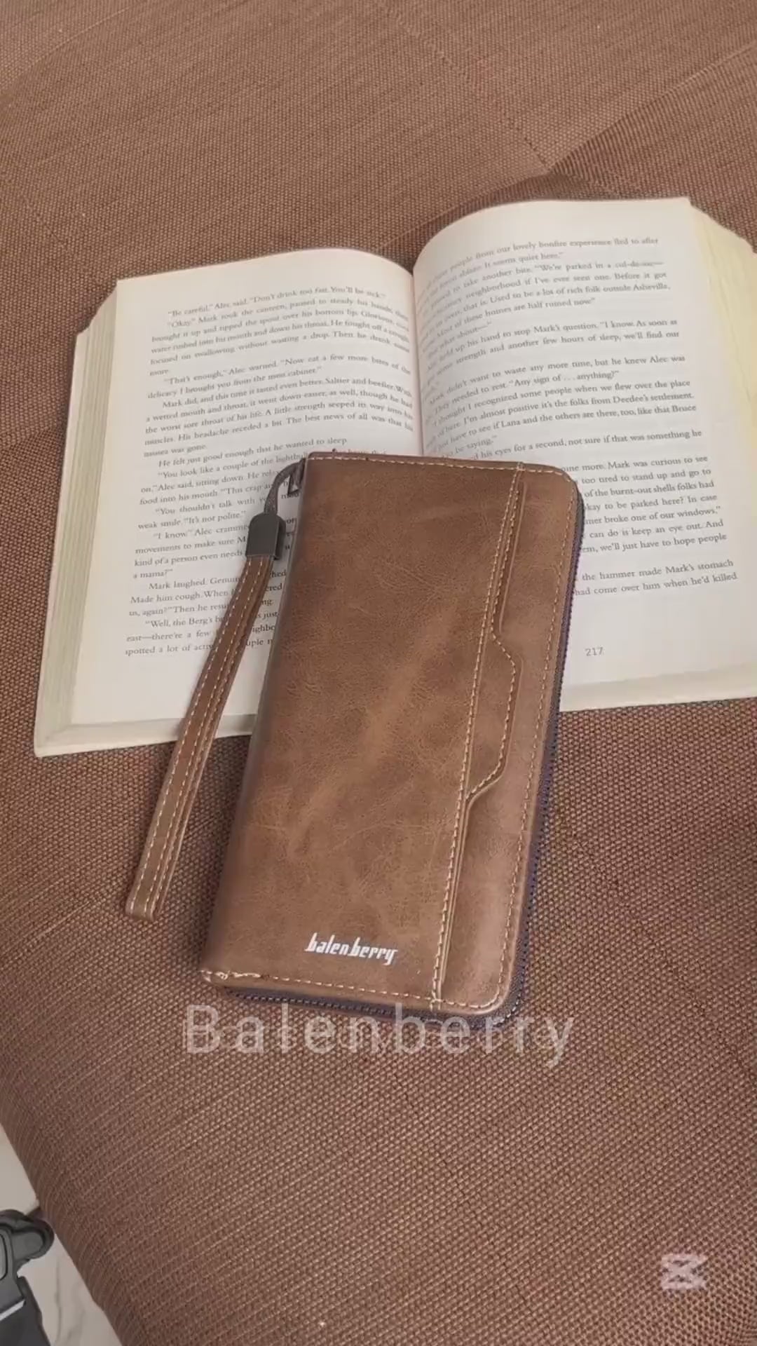 Balebaily Long Wallet for Men & Women with Zipper Pocket 15 Card Slots and Photo Window - Black